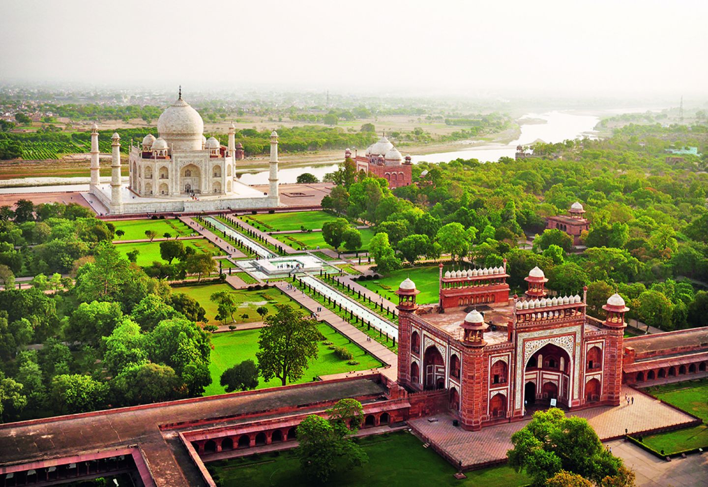 Ministry-of-Tourism-Govt-of-India-595161_Taj-Mahal-Uttar-Pradesh-Aerial_821631bb23140209ea99c8f810f75634